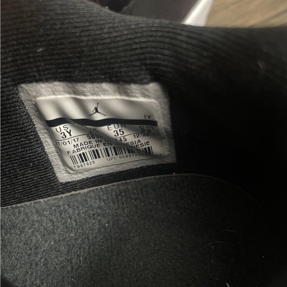 Jordan 11 lows - Picture 5 of 5